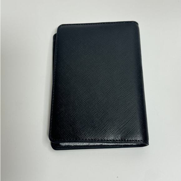 Kate spade Staci Black Passport Wallet Case - Picture 4 of 4